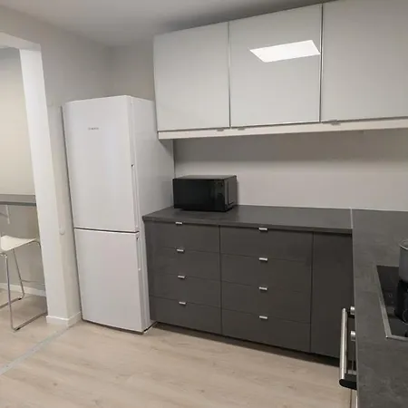 Brand New 5 Bedrooms ! Stovner, Oslo
