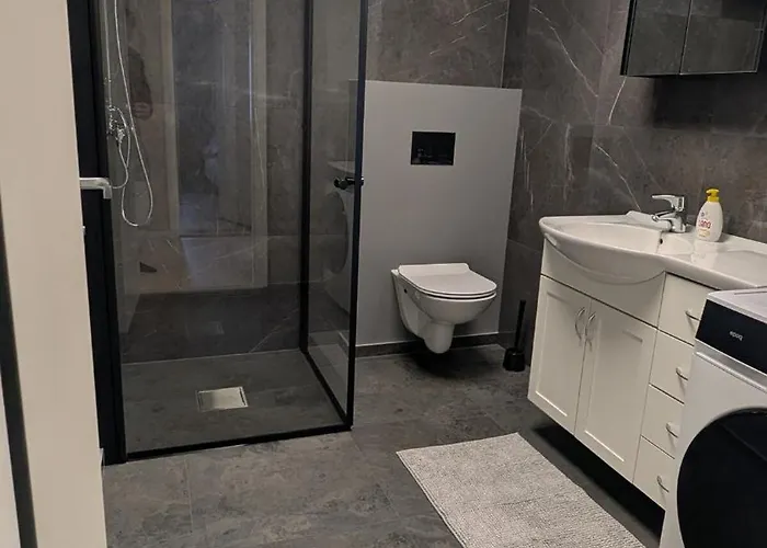 New 5 Bedrooms ! Stovner, Oslo