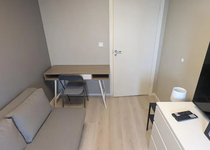 Lägenhet New 5 Bedrooms ! Stovner,