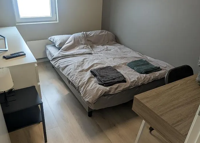 Apartmán New 5 Bedrooms ! Stovner, *