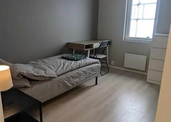 Daire New 5 Bedrooms ! Stovner, *